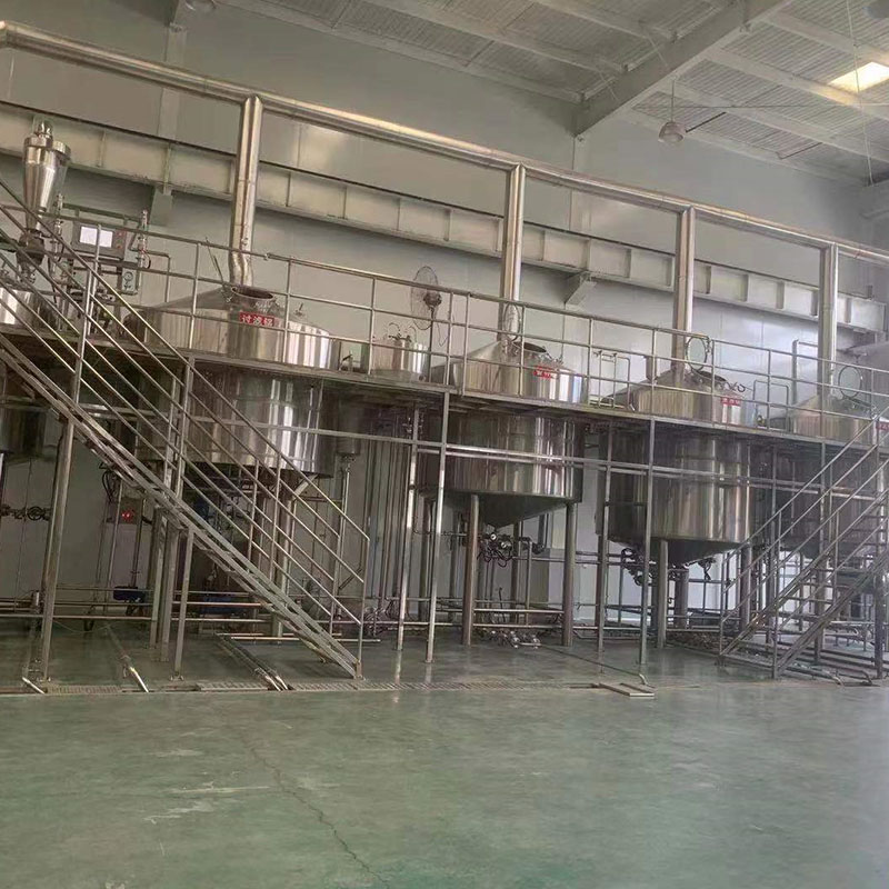 江口精酿啤酒设备厂—平面布置、设备设计、制造、调试、培训等一条龙服务_COPY
